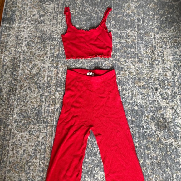 Red Knit Matching Set - Picture 3 of 3